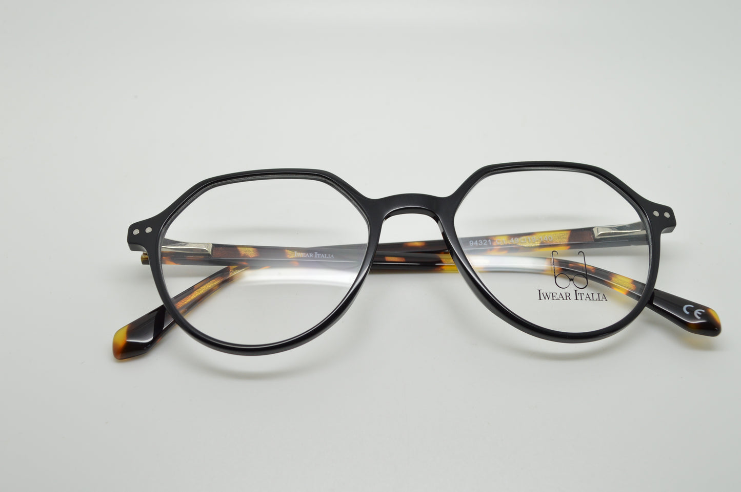 Bari Black