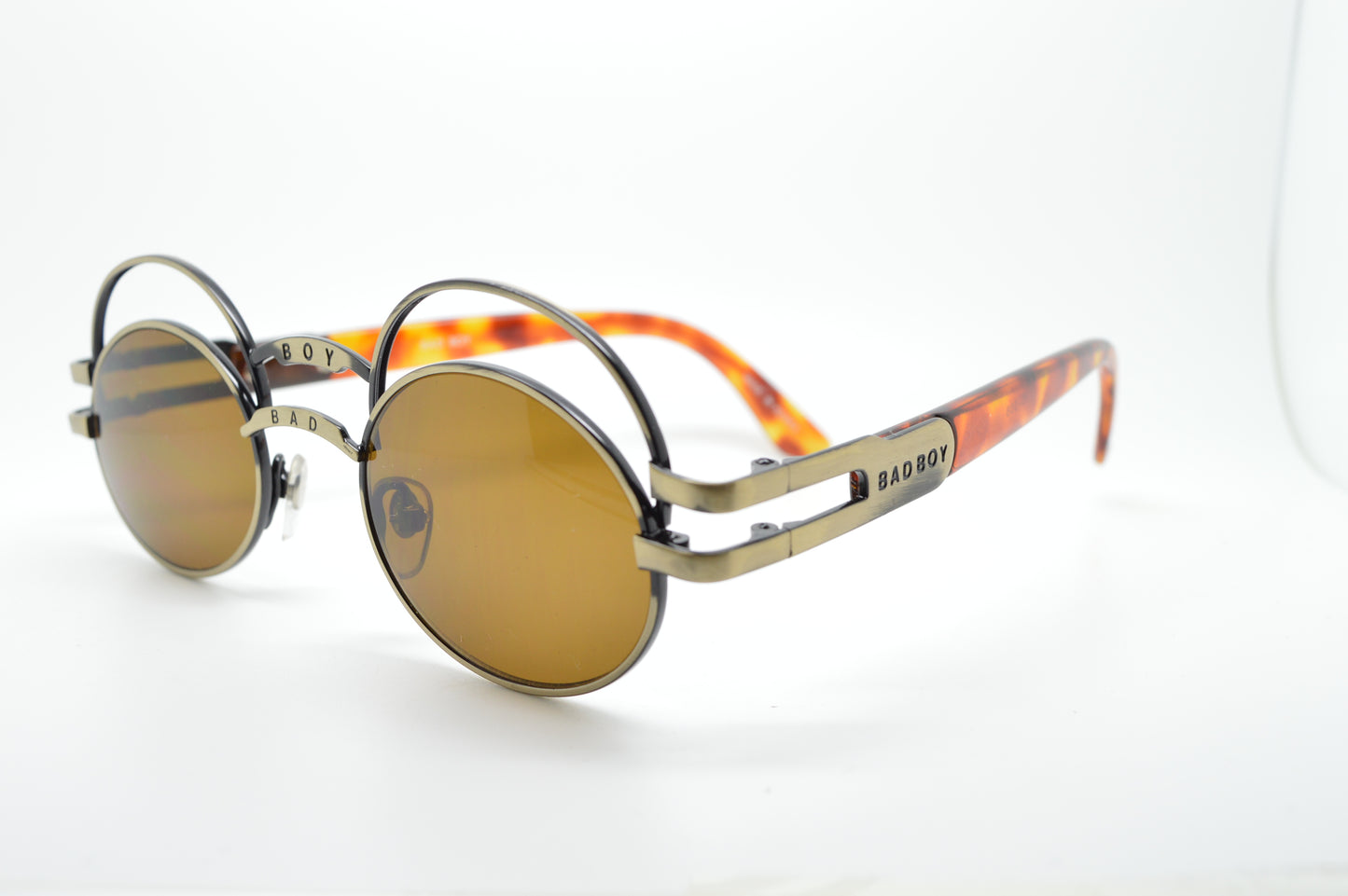 Oval Eyelid Bad-Boy Brown