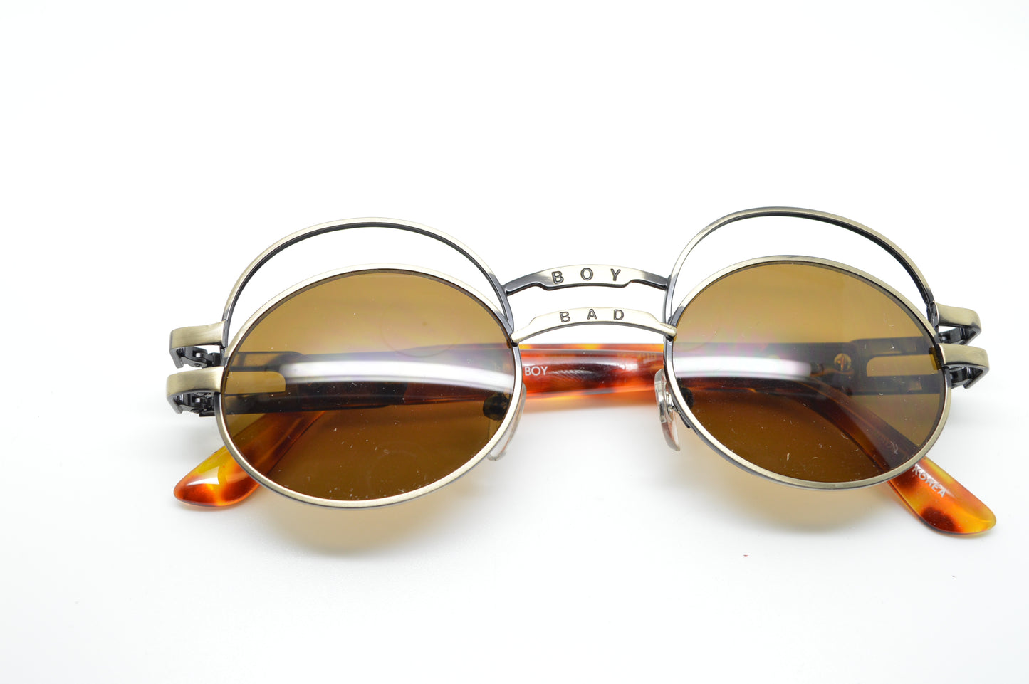 Oval Eyelid Bad-Boy Brown