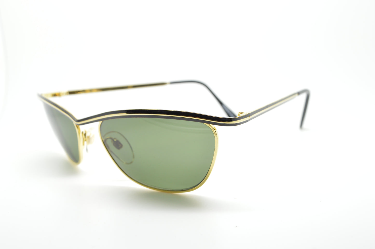 Vintage Glam top bar