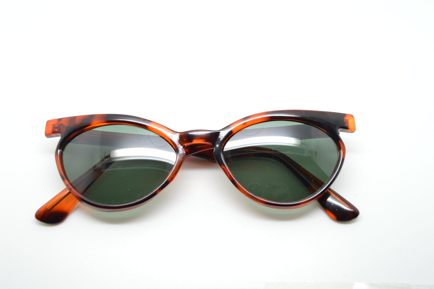Vintage Cat Eye Gina Green