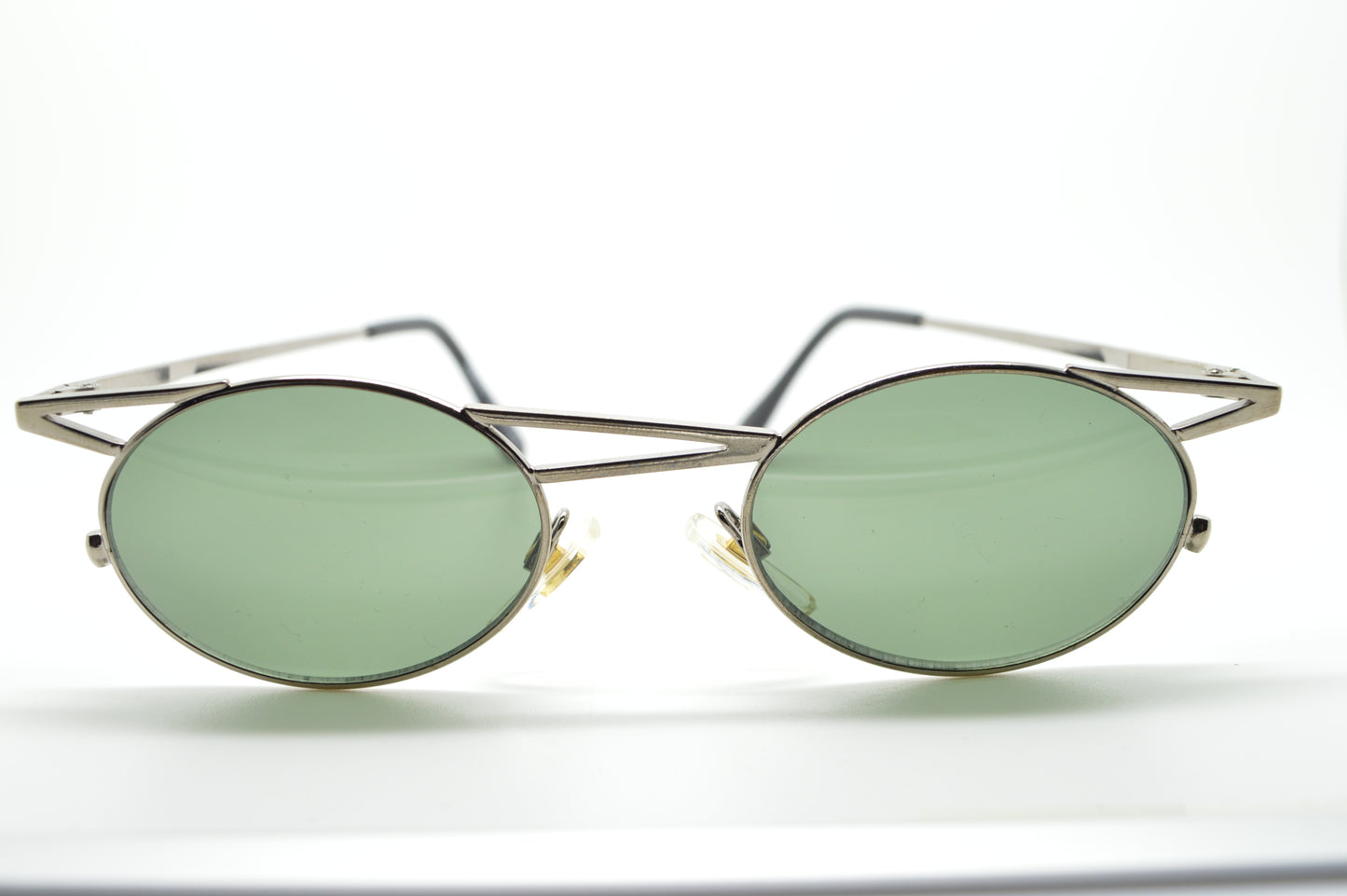 Asymmetrical Top Bar Silver/Green