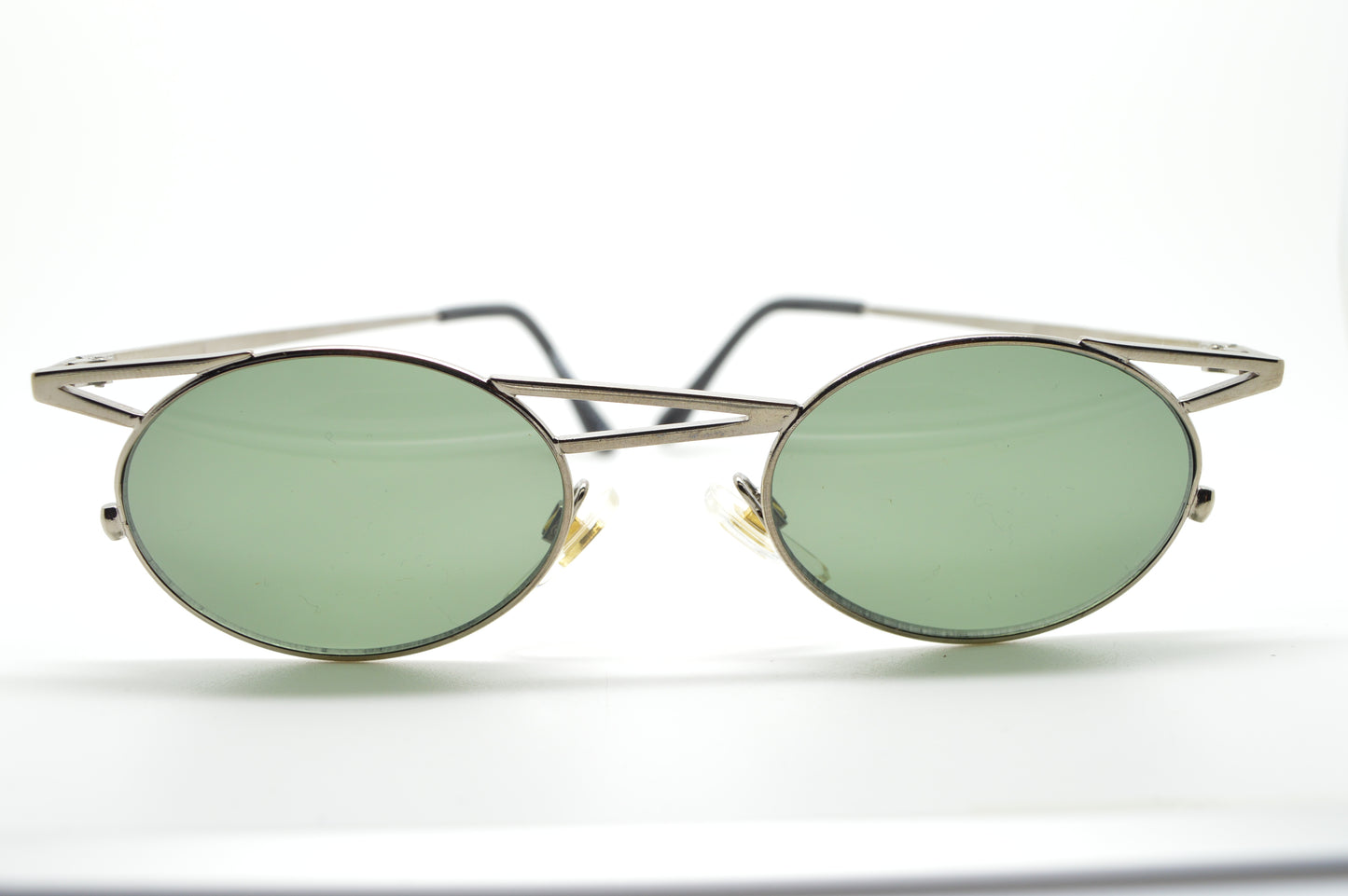Asymmetrical Top Bar Silver/Green