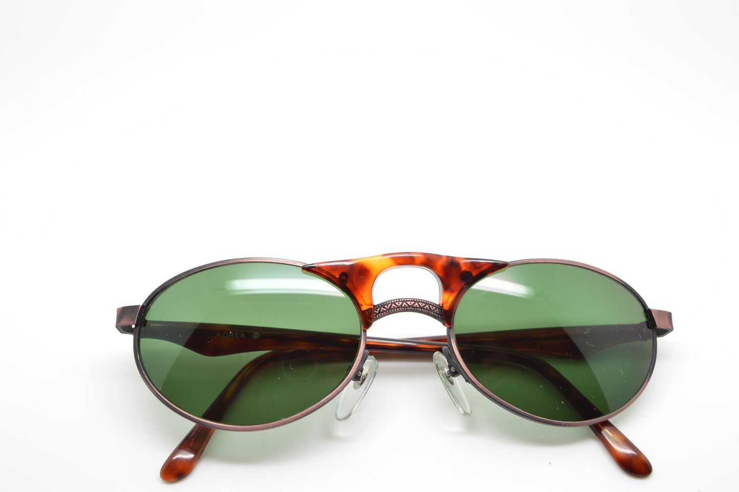 Oval Vintage Aviator