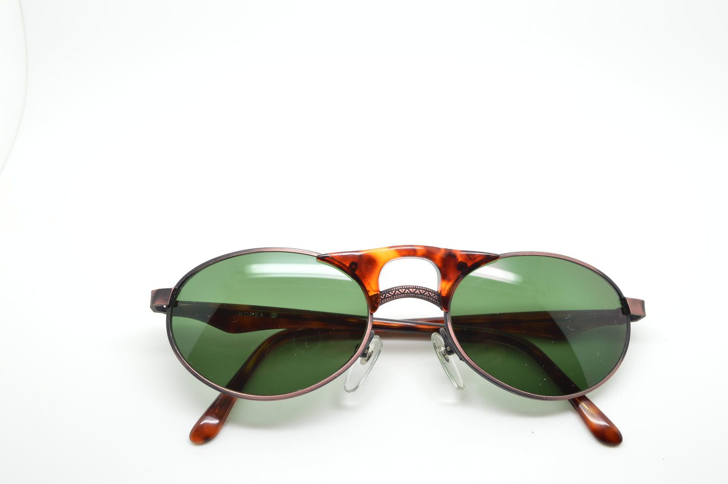 Oval Vintage Aviator
