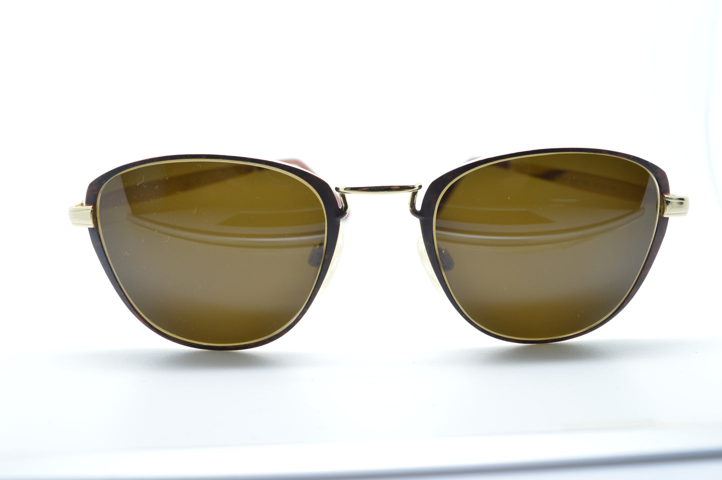 Sisley "S/085 604"