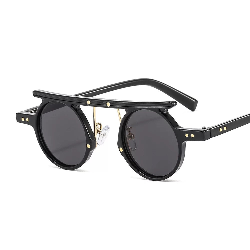 Vintage round black