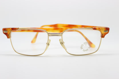 Look "070"