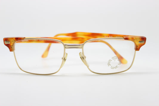 Look "070"